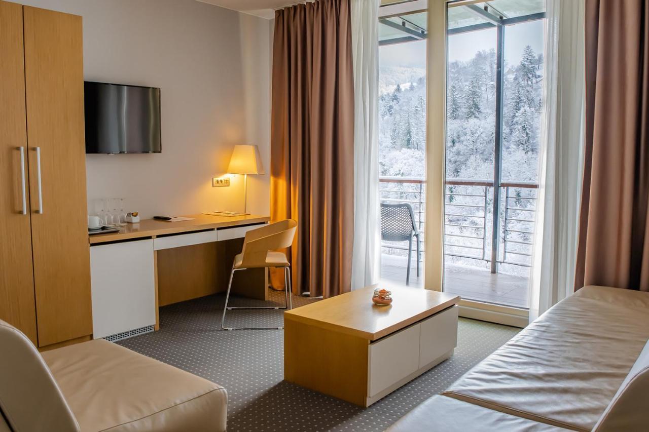 Hotel Thermana Park Lasko**** Superior Ngoại thất bức ảnh
