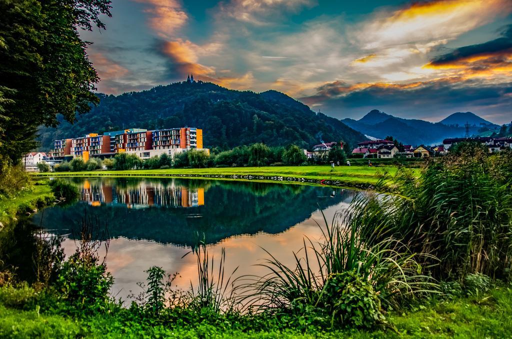 Hotel Thermana Park Lasko**** Superior Ngoại thất bức ảnh