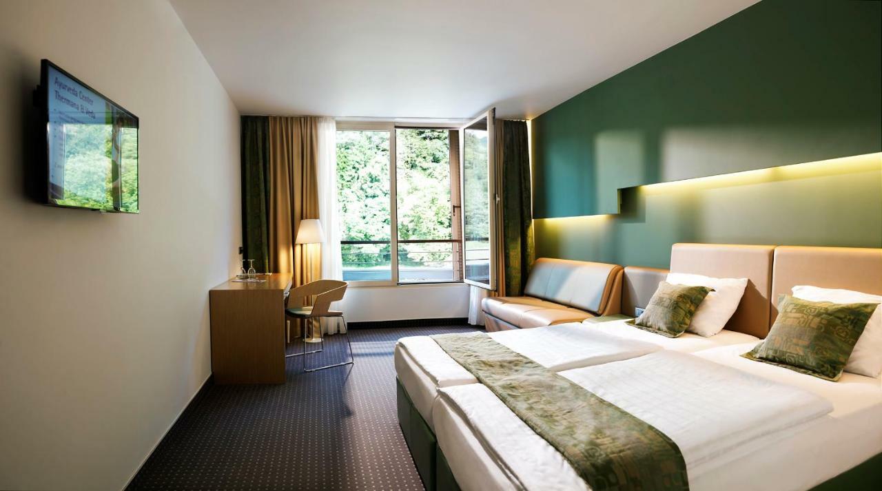 Hotel Thermana Park Lasko**** Superior Ngoại thất bức ảnh